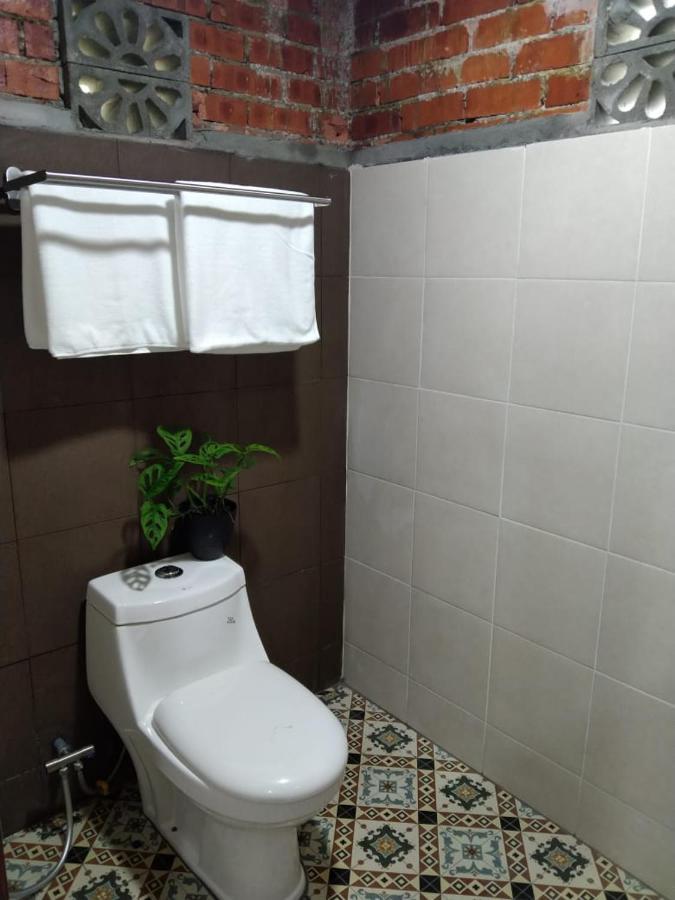 Api-api Eco Resort Pantai Kok Exterior foto