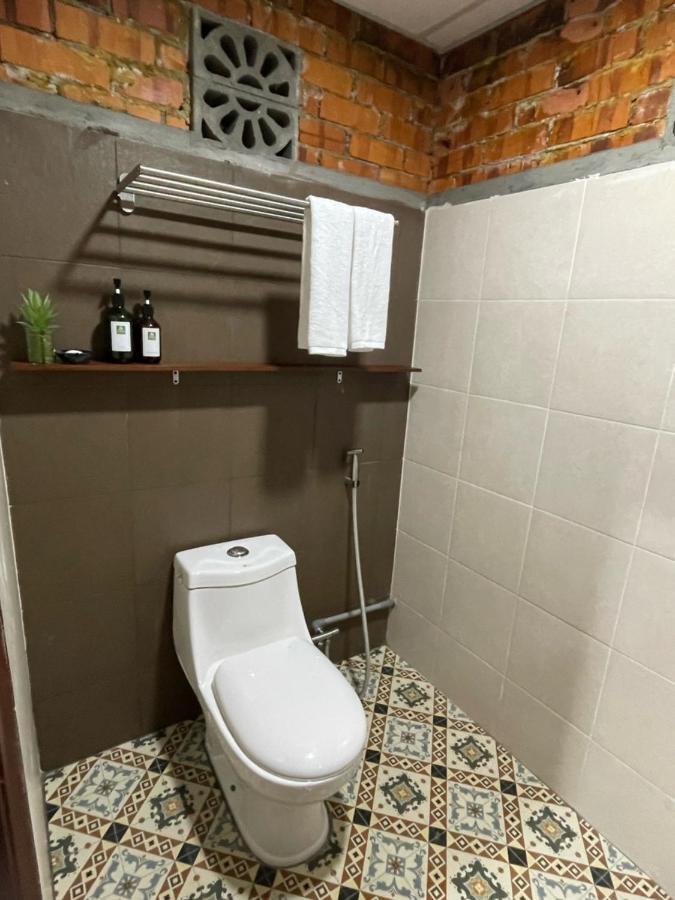 Api-api Eco Resort Pantai Kok Exterior foto